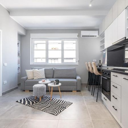 Minimalist Design Apartament In Magheru Bukurešť Exteriér fotografie