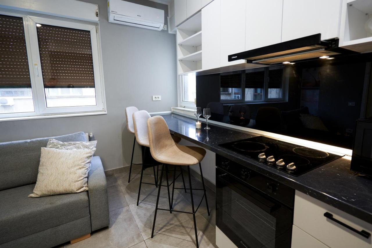 Minimalist Design Apartament In Magheru Bukurešť Exteriér fotografie