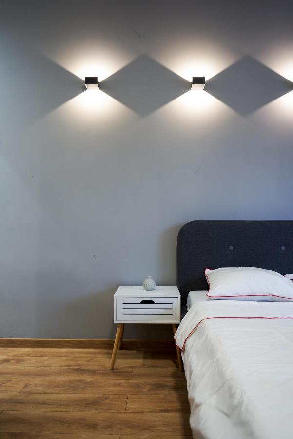 Minimalist Design Apartament In Magheru Bukurešť Exteriér fotografie